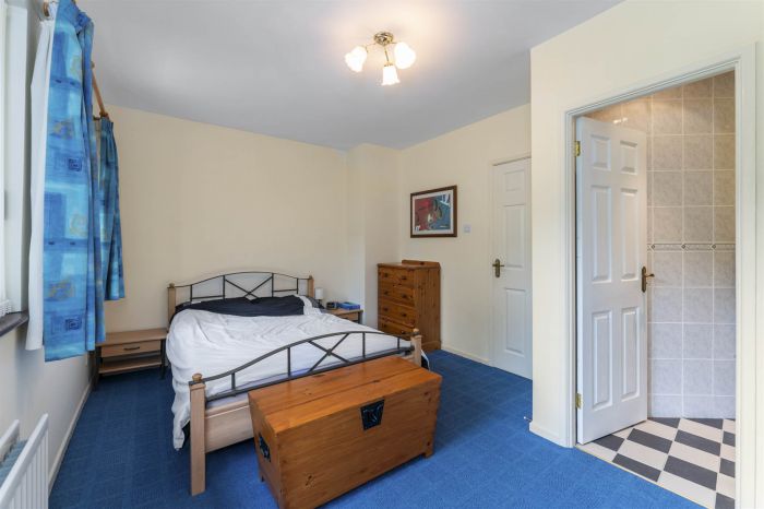 56 Upper Malone Gardens