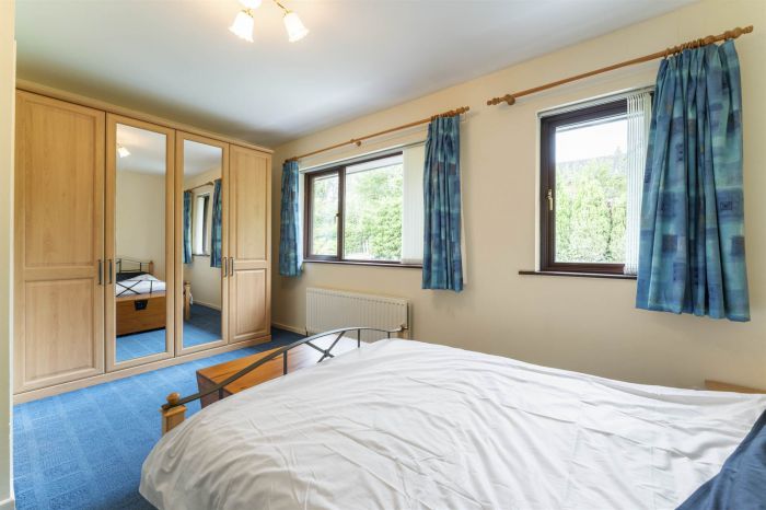 56 Upper Malone Gardens