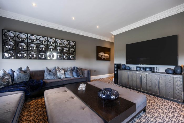 Glen Park, 68 Glen Road