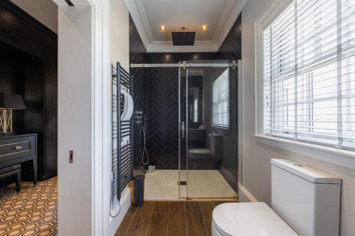 Glen Park, 68 Glen Road