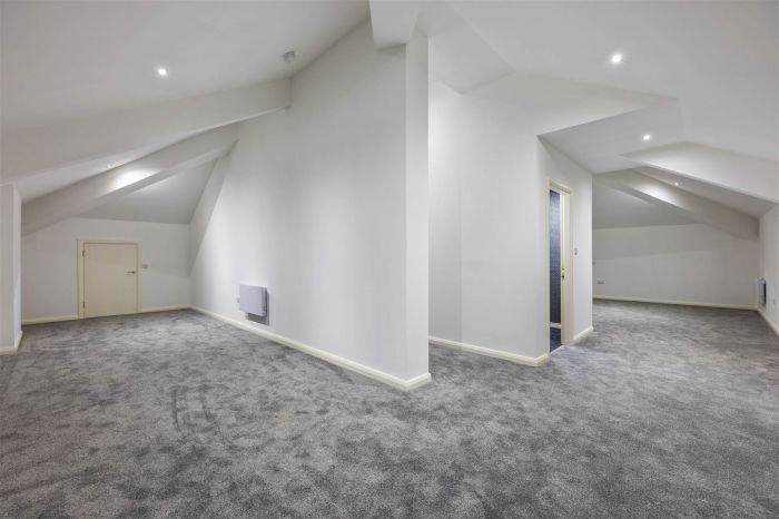 Glen Park, 68 Glen Road