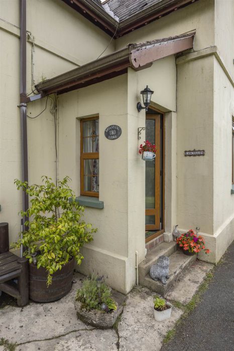 Brangtang Lodge, 180 Woodburn Road