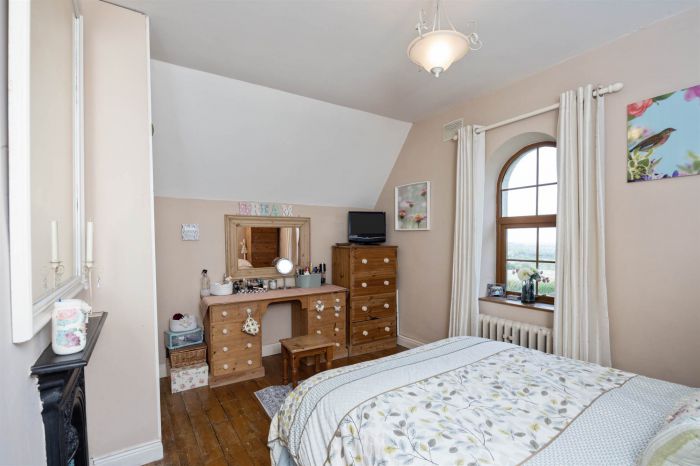 Brangtang Lodge, 180 Woodburn Road