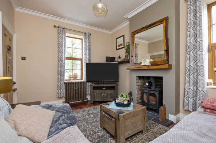 Brangtang Lodge, 180 Woodburn Road