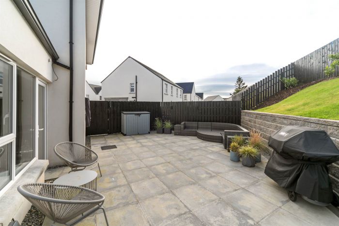 23 Ashbourne Manor Square