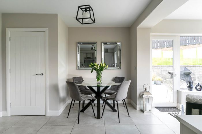 23 Ashbourne Manor Square