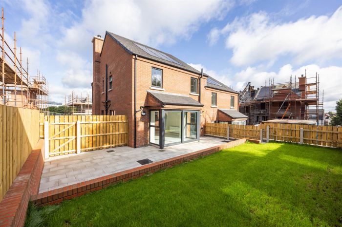 Site 10 Edgehill Park