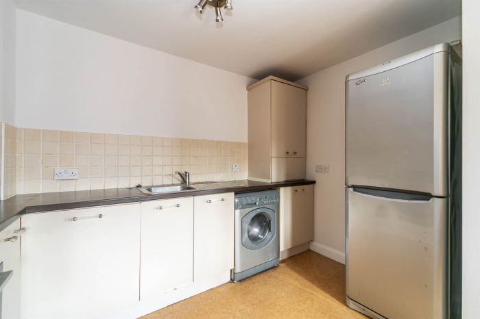 Apartment 3, 16 Cherryville Street