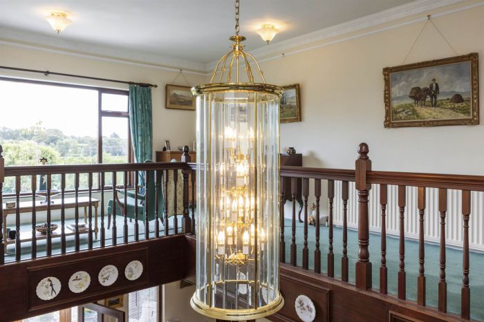 11 Ballyhartfield Road