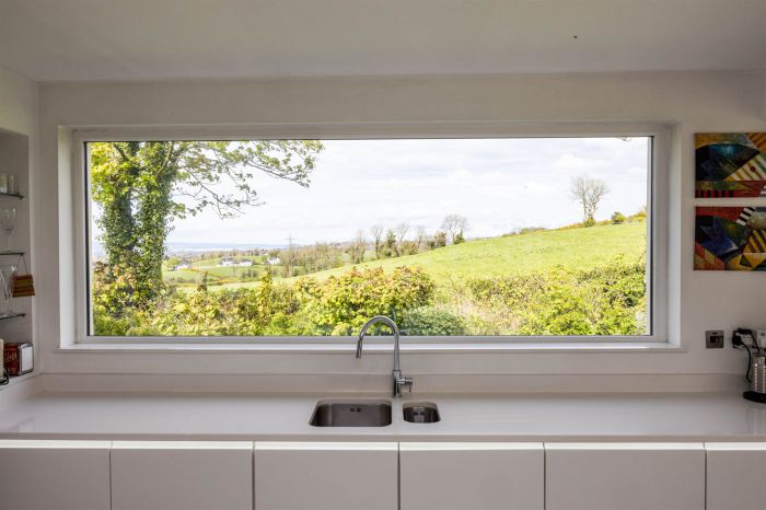 Lane End, 86 Fort Road