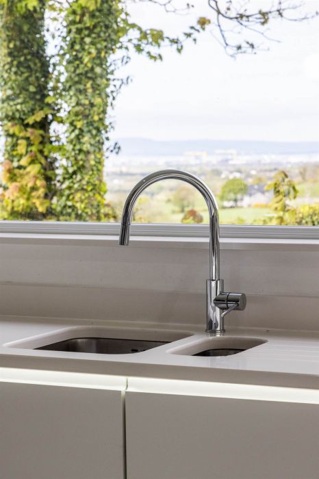 Lane End, 86 Fort Road