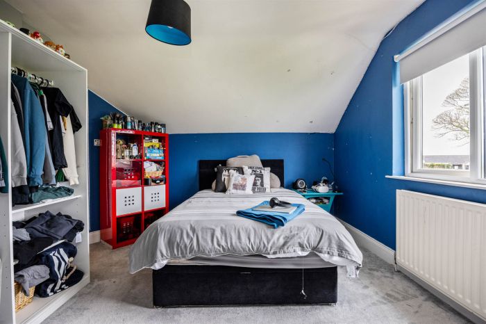 Lane End, 86 Fort Road