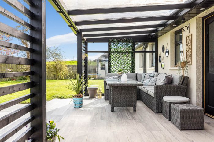 Lane End, 86 Fort Road