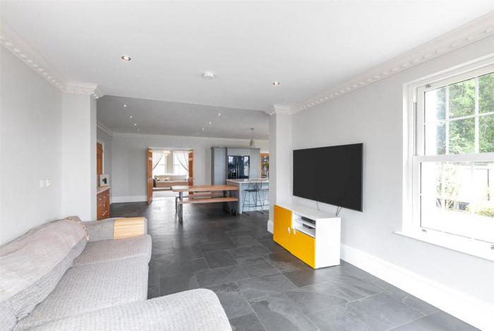 41 Tobergill Road