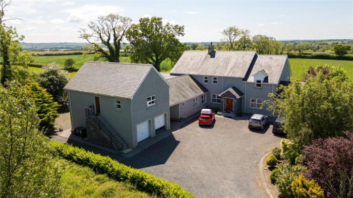 Old Oaks, 14b Moira Road, ballinderry upper, lisburn, BT28 2HQ