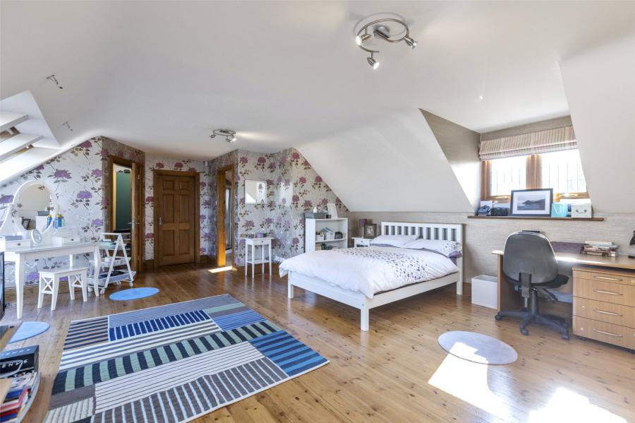 Ashtree House, 35 Edenticullo Road