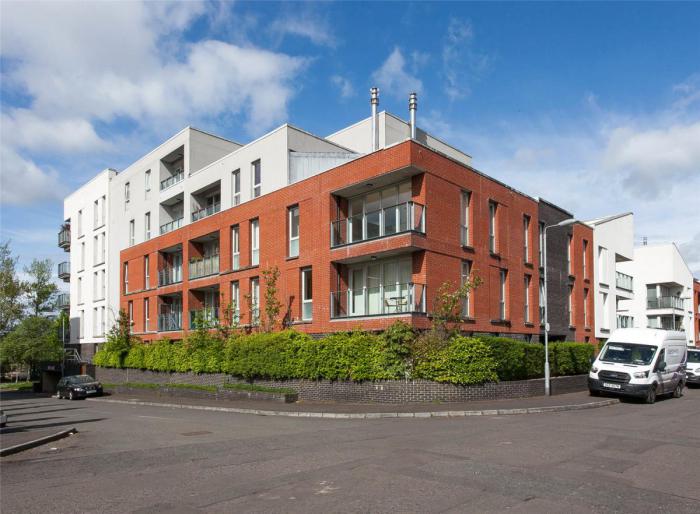 Apt 16 The Hull Building, 35 annadale crescent, belfast, BT7 3NE