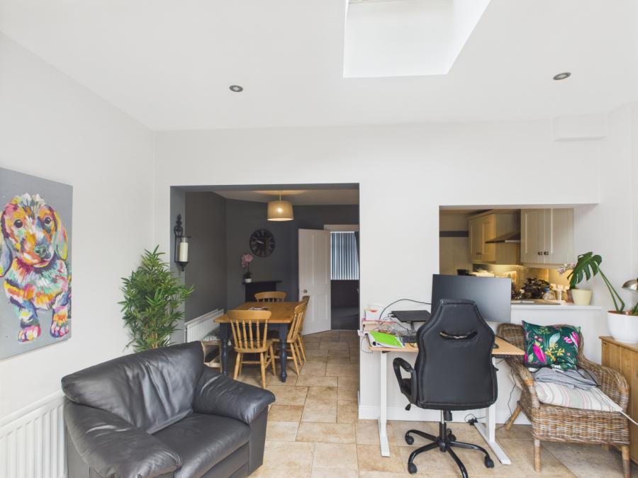 7 Park Drive