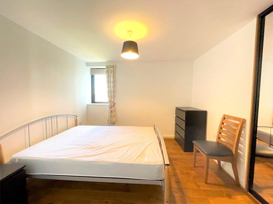 10 Pottingers Quay