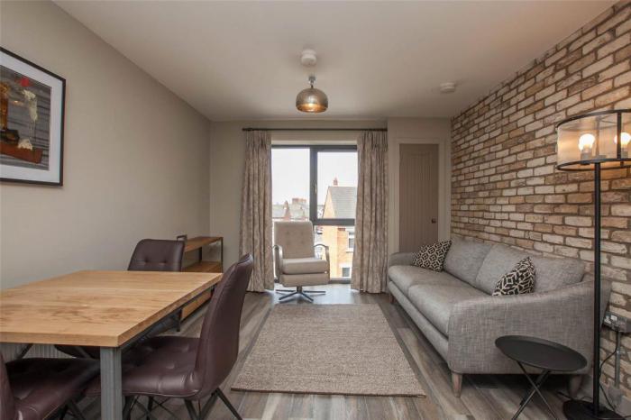 Three Bedroom Apartment, Windsor Road Residence