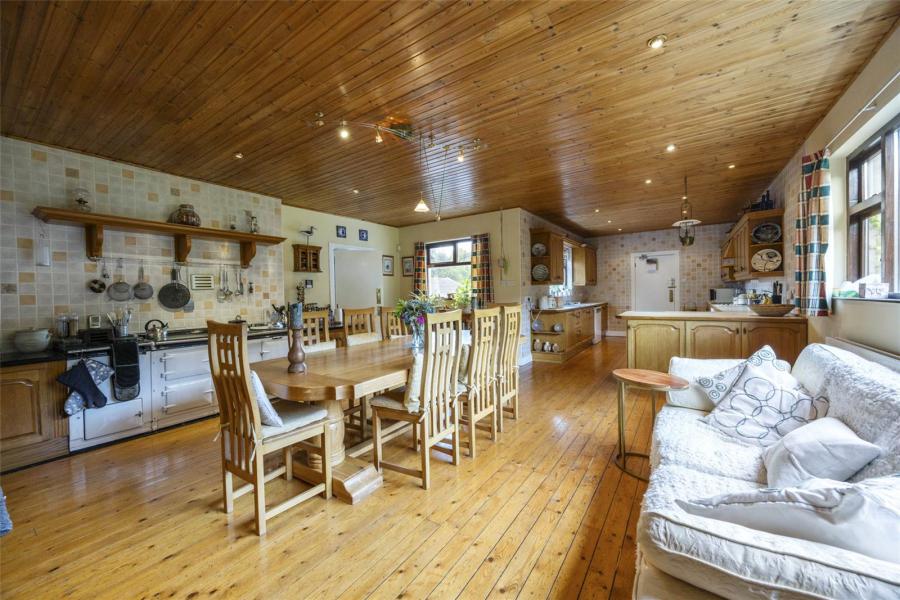 11 Ballyhartfield Road, Templepatrick