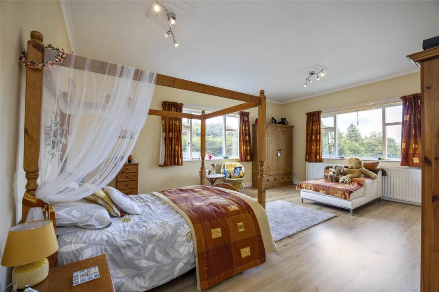 11 Ballyhartfield Road, Templepatrick