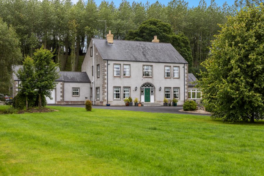 33 Villa Wood Road, dromore (fermanagh and omagh), ashfield, BT25 1LG