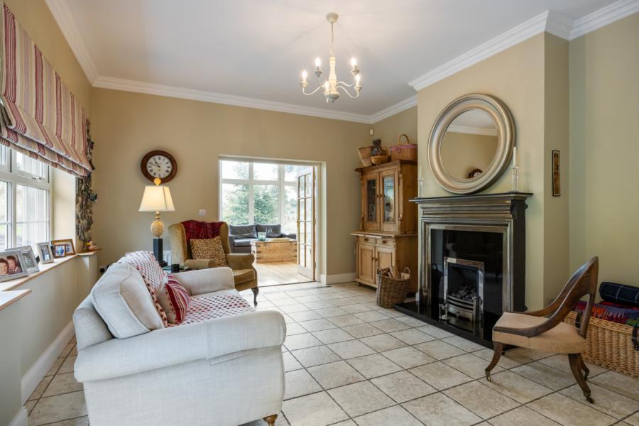 33 Villa Wood Road