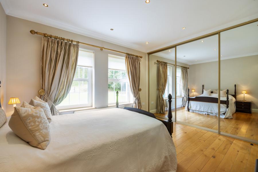 33 Villa Wood Road 33 Villa Wood Road