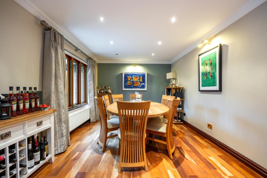 4 Malone Grange