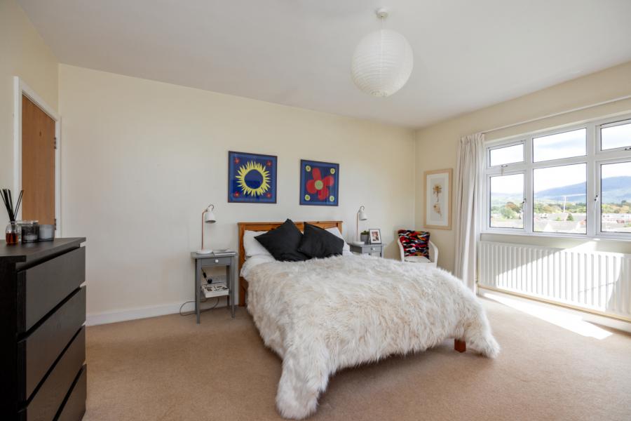 7 Seafields Avenue