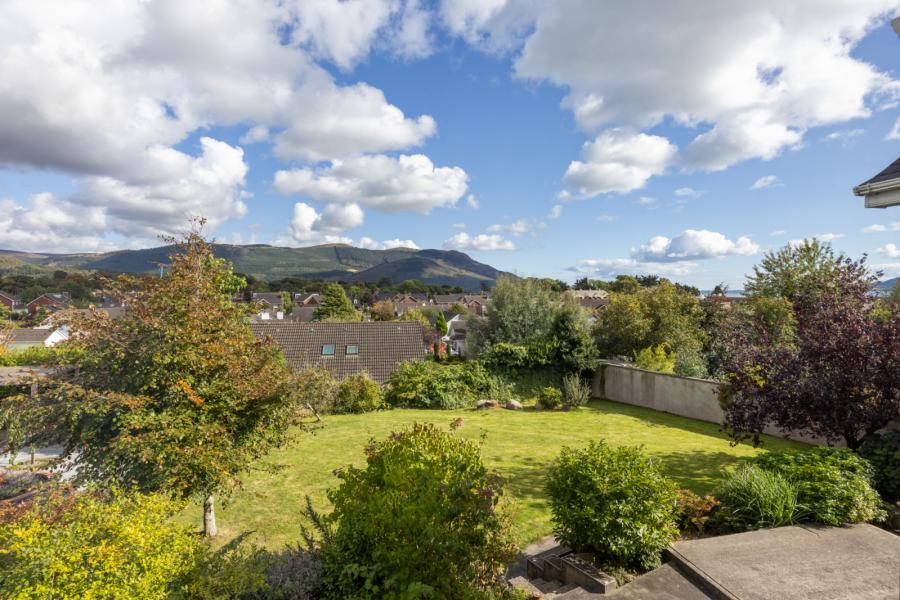 7 Seafields Avenue