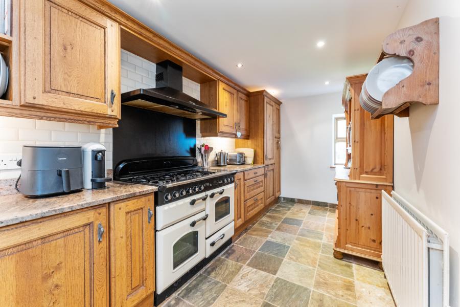 The Old Coach House, 26a Bailliesmills Road