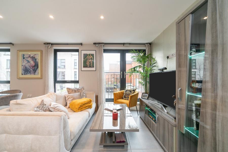 Apartment 1, 21B Wellington Park Terrace