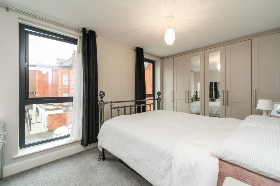 Apartment 1, 21B Wellington Park Terrace