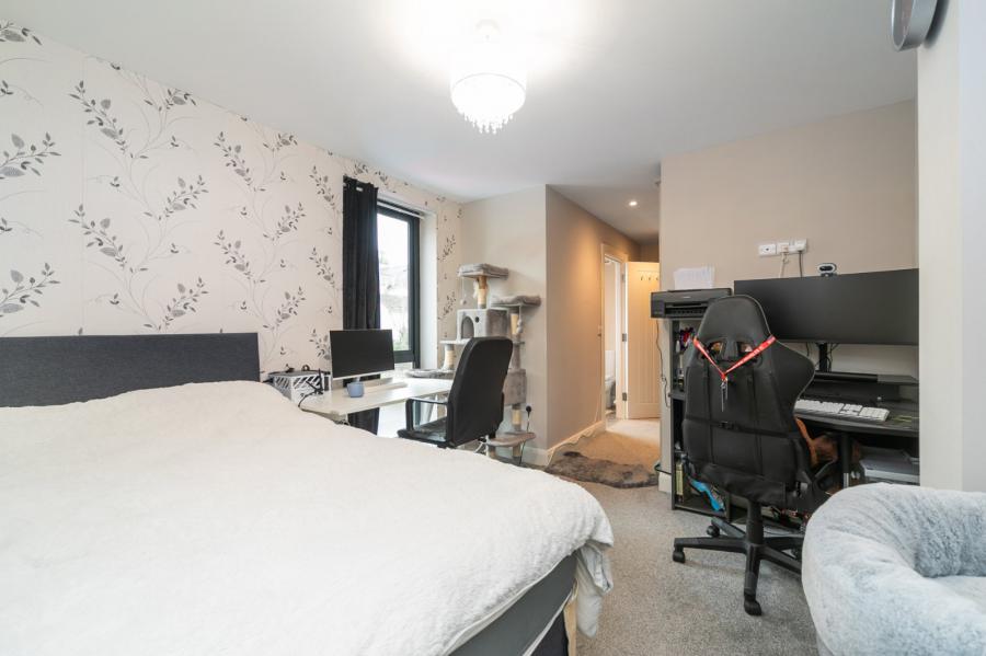 Apartment 1, 21B Wellington Park Terrace