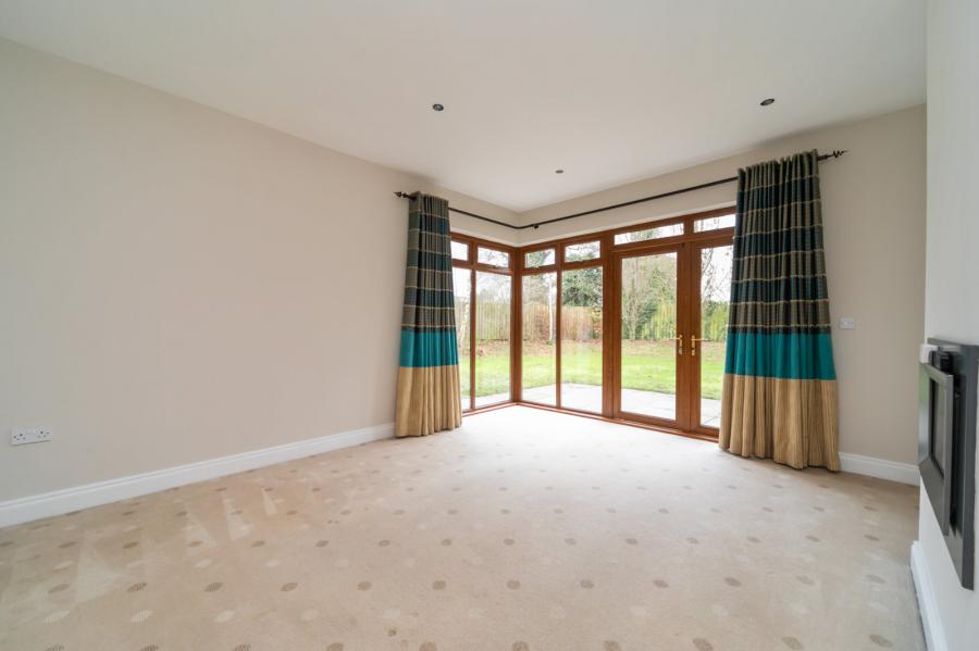 7 Gowan Meadows 7 Gowan Meadows