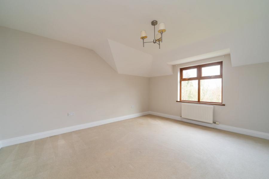 7 Gowan Meadows