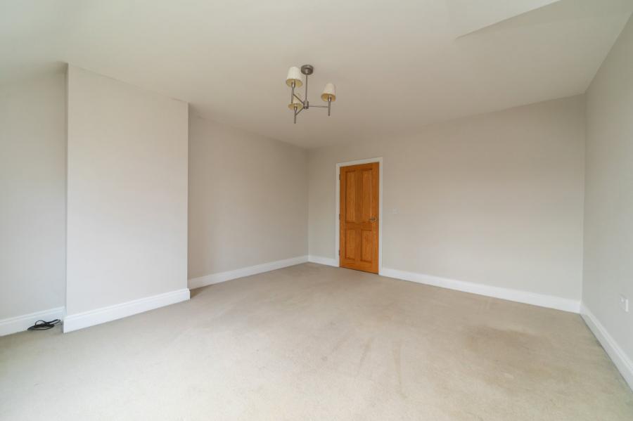 7 Gowan Meadows