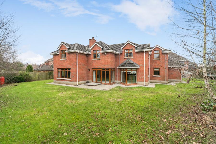 7 Gowan Meadows
