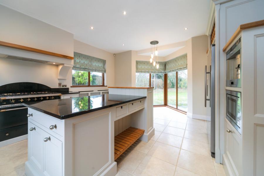 7 Gowan Meadows 7 Gowan Meadows