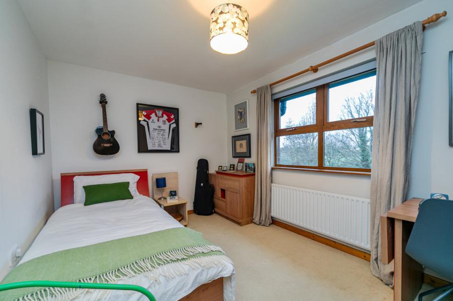 8 Shelling Hill