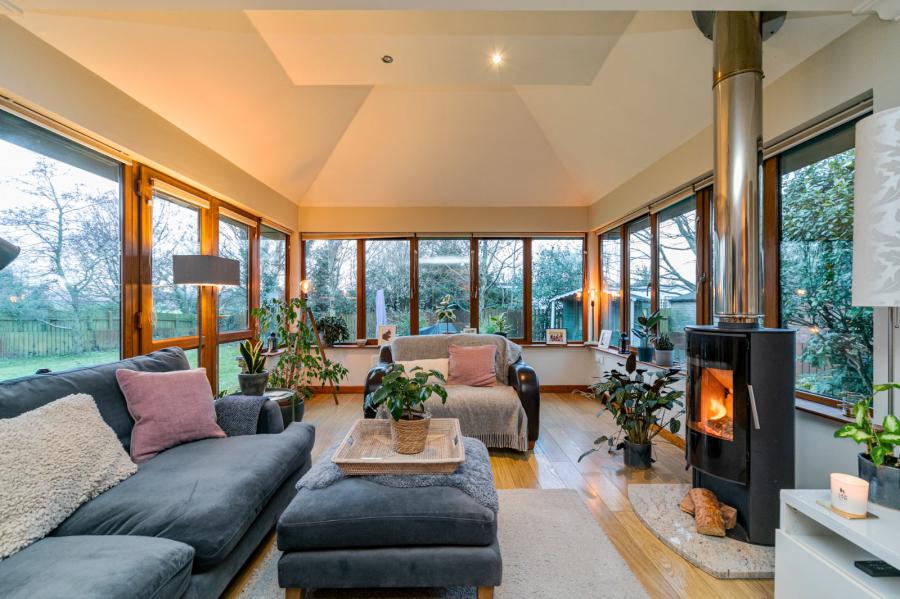 8 Shelling Hill