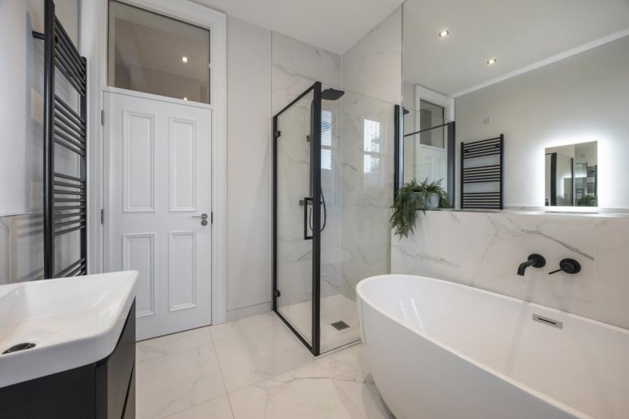 Apartment 3, The West House, 24 Ishbel Mews