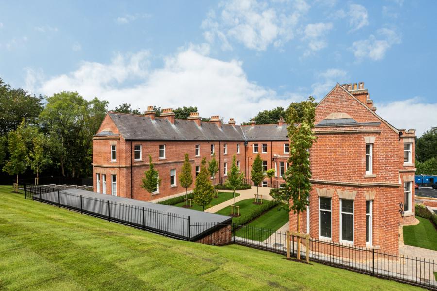 Apartment 3, The West House, 24 Ishbel Mews