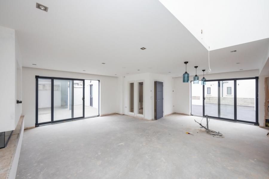 5A Hopefield Avenue