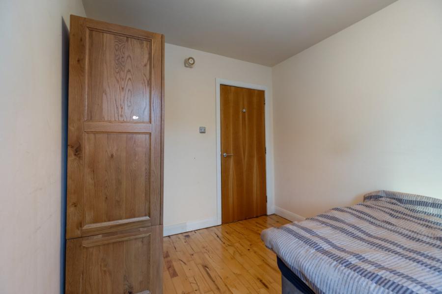 N5 Central Park, 33 Alfred Street