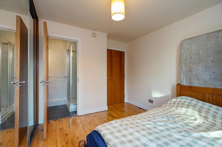 N5 Central Park, 33 Alfred Street