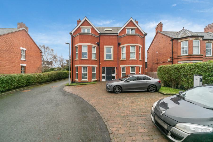 Apartment 6 Locksley Mews, 114 Upper Lisburn Road Apartment 6 Locksley Mews, 114 Upper Lisburn Road