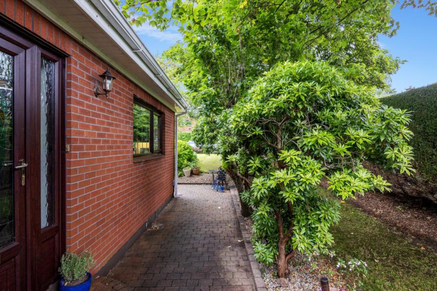 1 Malone Court Mews